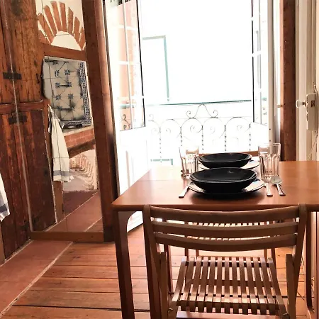 Bairro Alto Nest *
