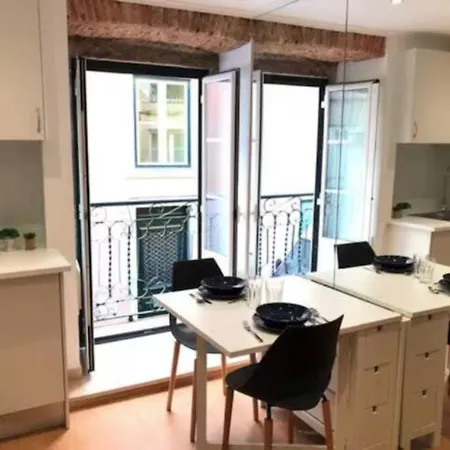 Bairro Alto Nest Апартаменти Лісабон